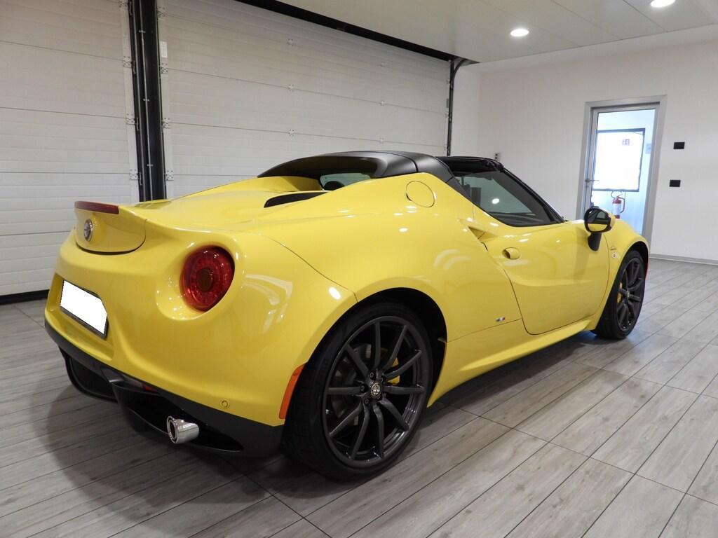 Alfa Romeo 4C Spider 1750 TBi TCT