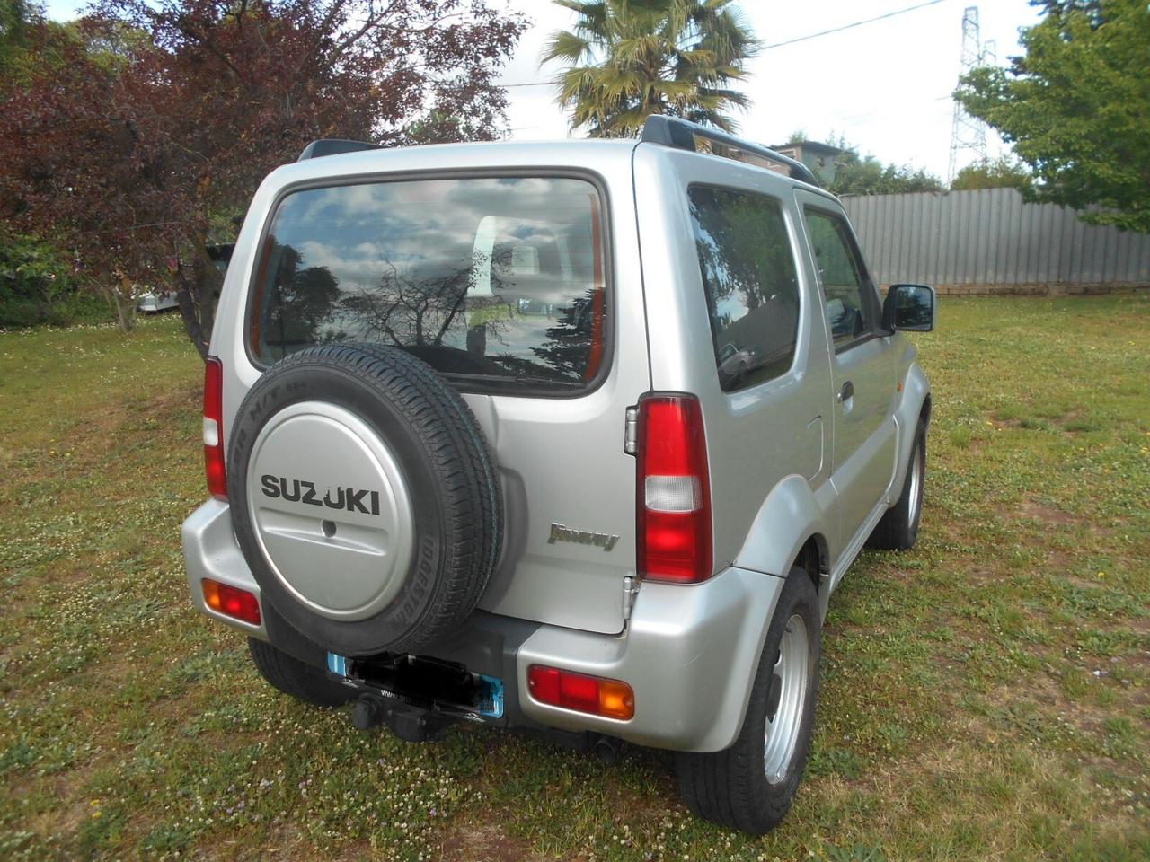 Suzuki Jimny 1.3i 16V cat 4WD JLX