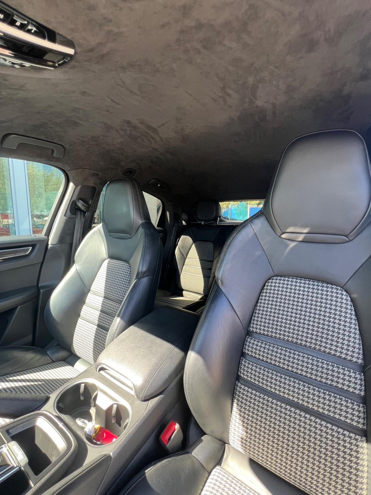 Porsche Cayenne Coupé 3.0 V6 - SUPER OFFERTA T-STOCK