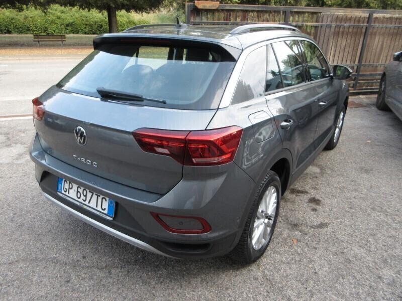 Volkswagen T-Roc 2.0 TDi150cv *FULL OPT* daVETRINA