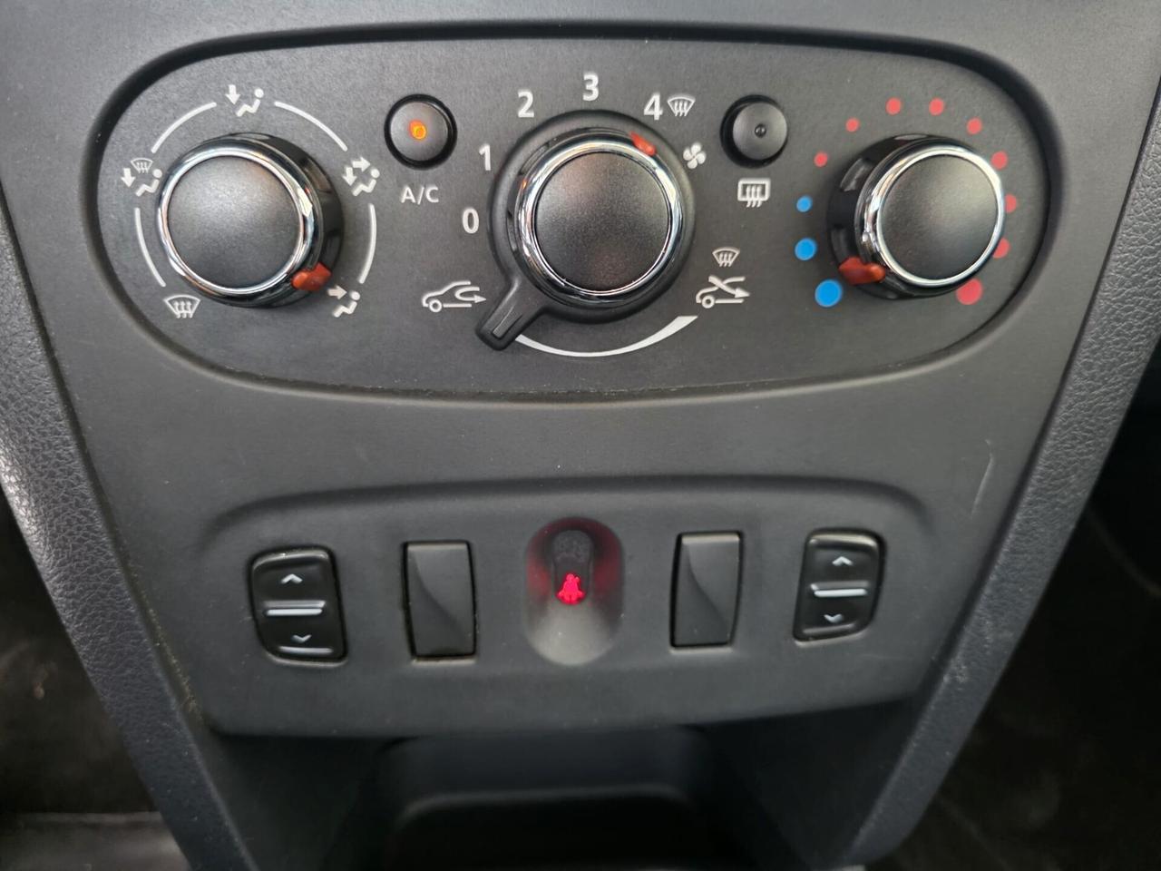 DACIA SANDERO 1.5 DIESEL DEL NORD ITA 2016