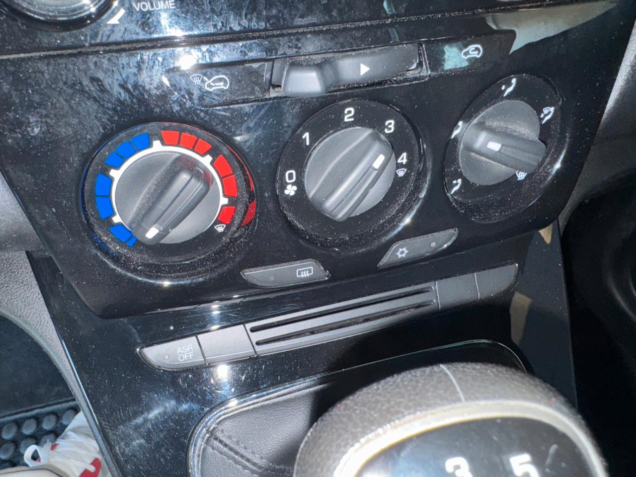 Lancia Ypsilon 1.2 69 CV 5 porte Platinum