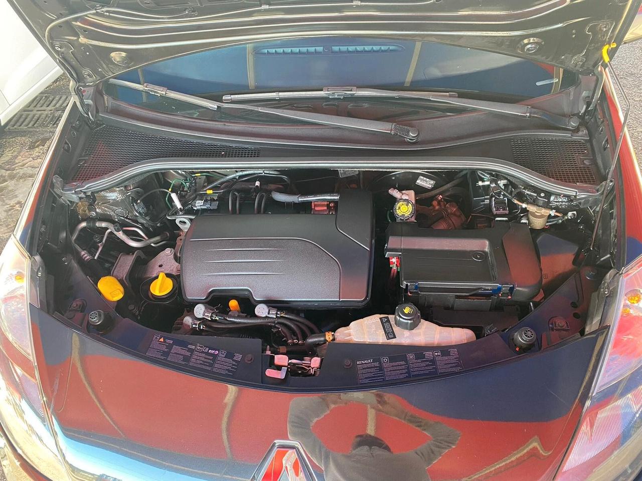 Renault Clio 1.2 16V 5 porte GPL per NEOPATENTATI