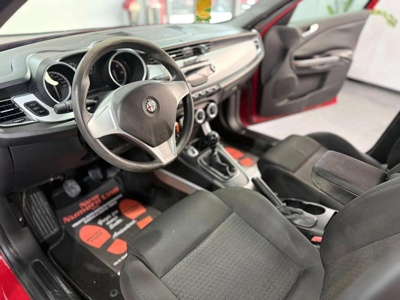 Alfa Romeo Giulietta 1.6 Mjt 105cv Distinctive 2011