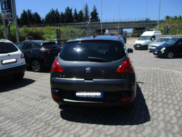 PEUGEOT 3008 1.6 HDi 110CV BUSINESS(80 KW)
