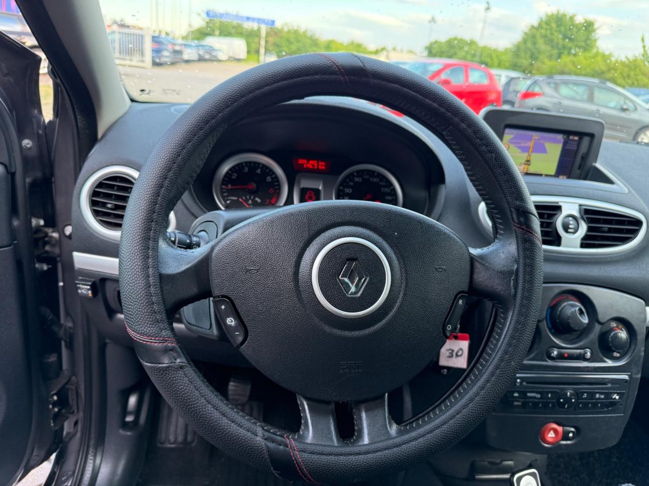 Renault Clio 1.2 16V 5 porte GPL Confort OK NEOPATENTATI