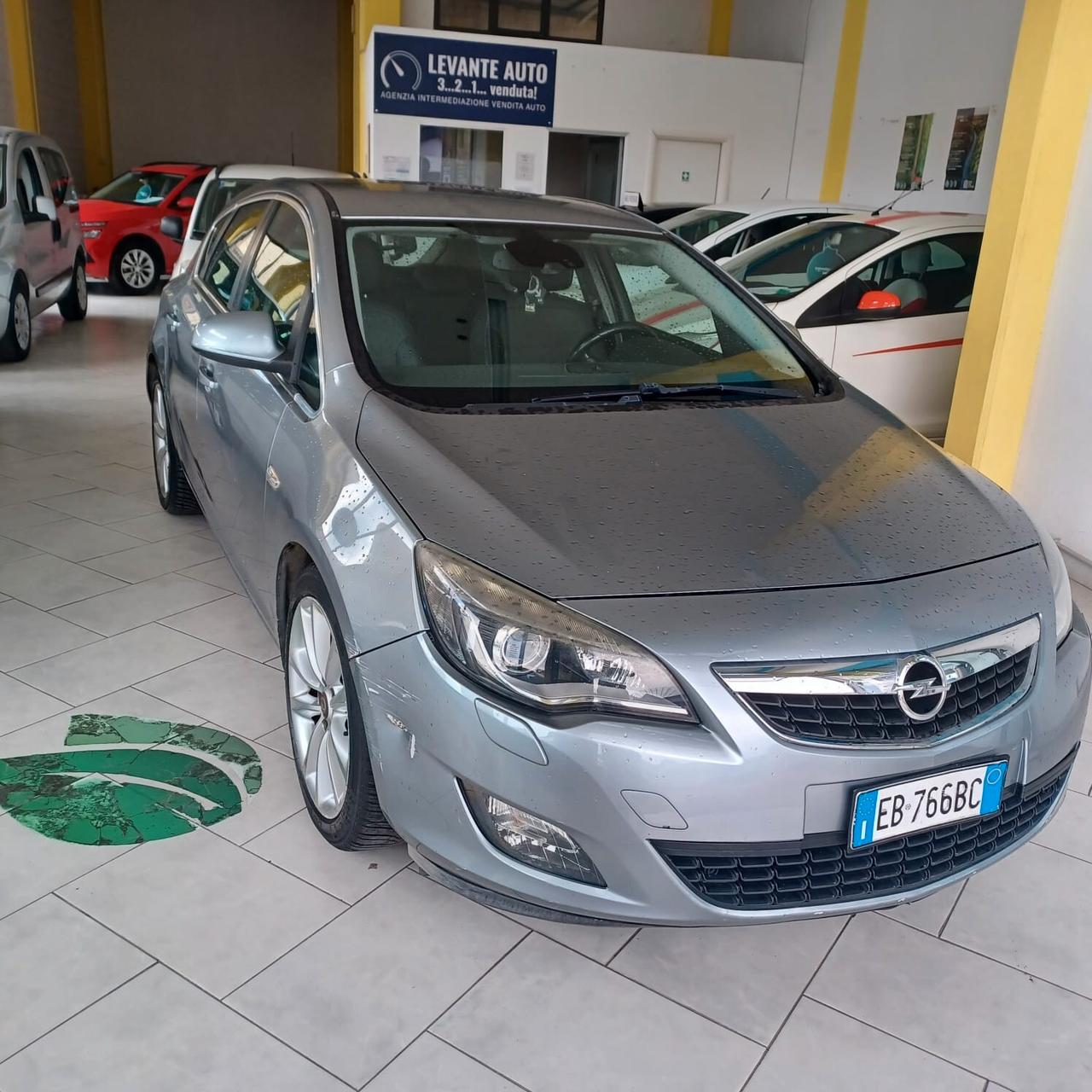 ECONOMICA OPEL ASTRA 1.7 TDI