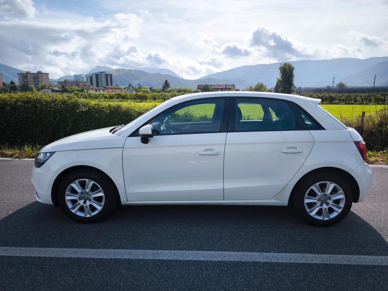 AUDI A1 1,6 TDI- OK NEOPATENTATI