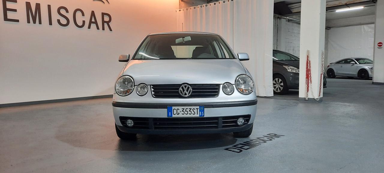 Volkswagen Polo 1.4 16V 5p. Trendline