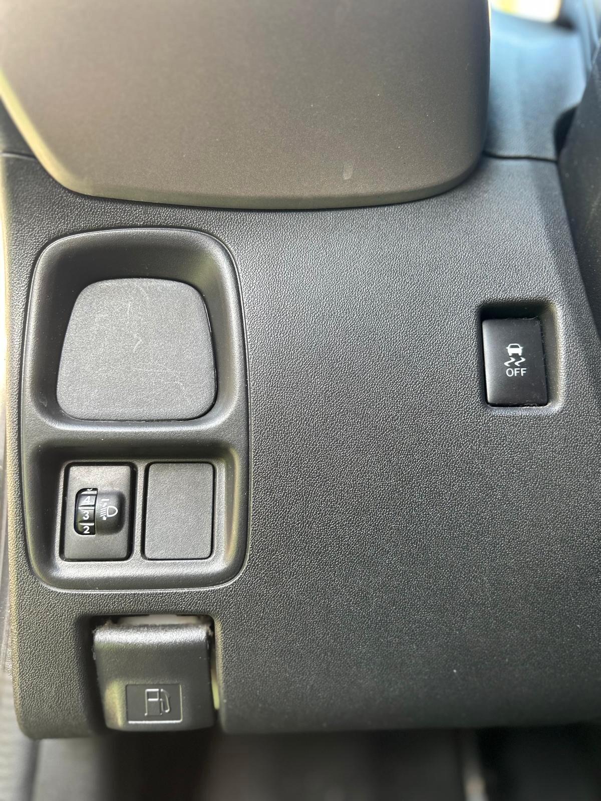 Peugeot 108 VTi 1.0 Benzina 68 cv5 porte