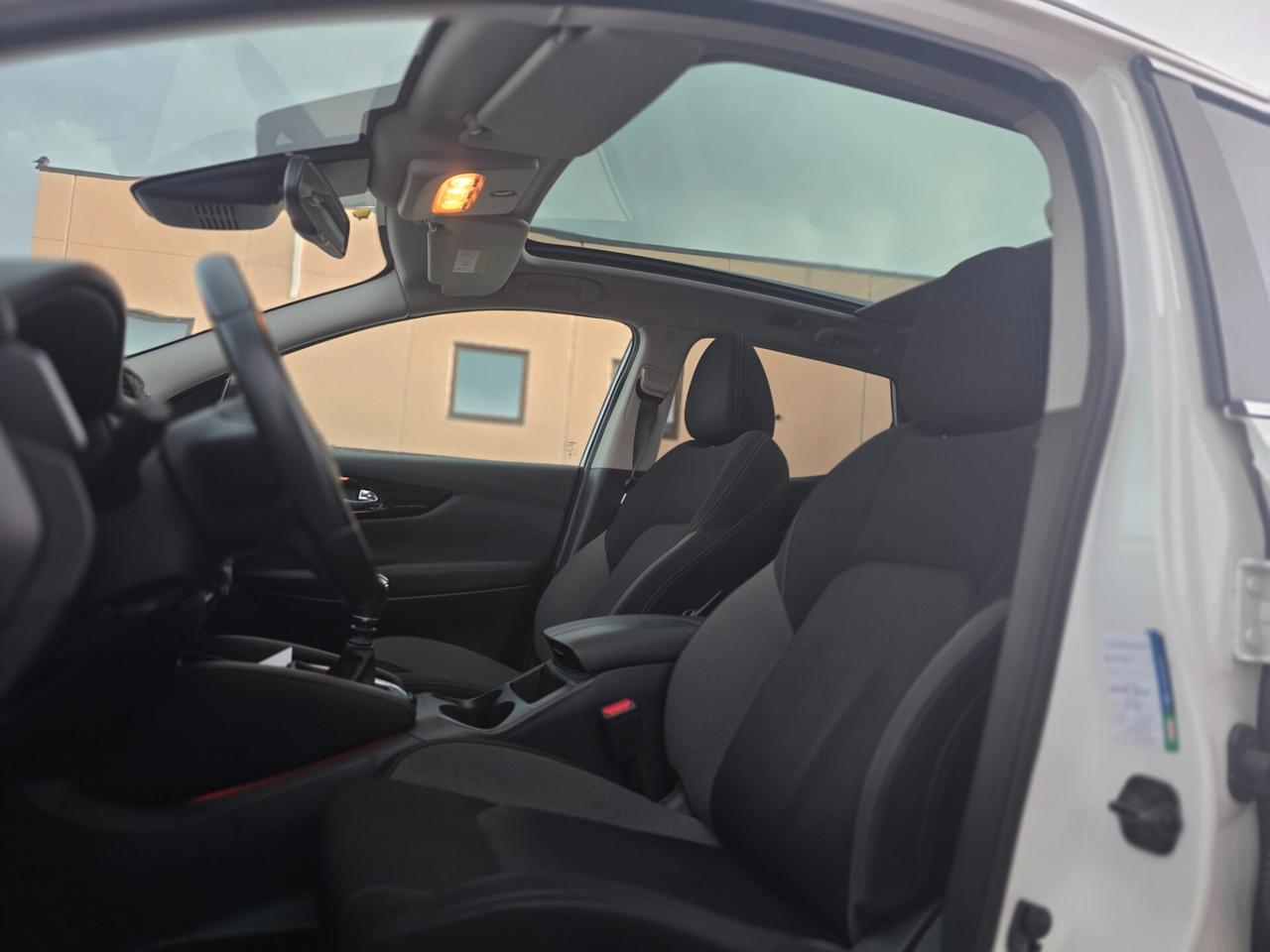 Nissan Qashqai 1.3 DIG-T 140 CV Tekna+