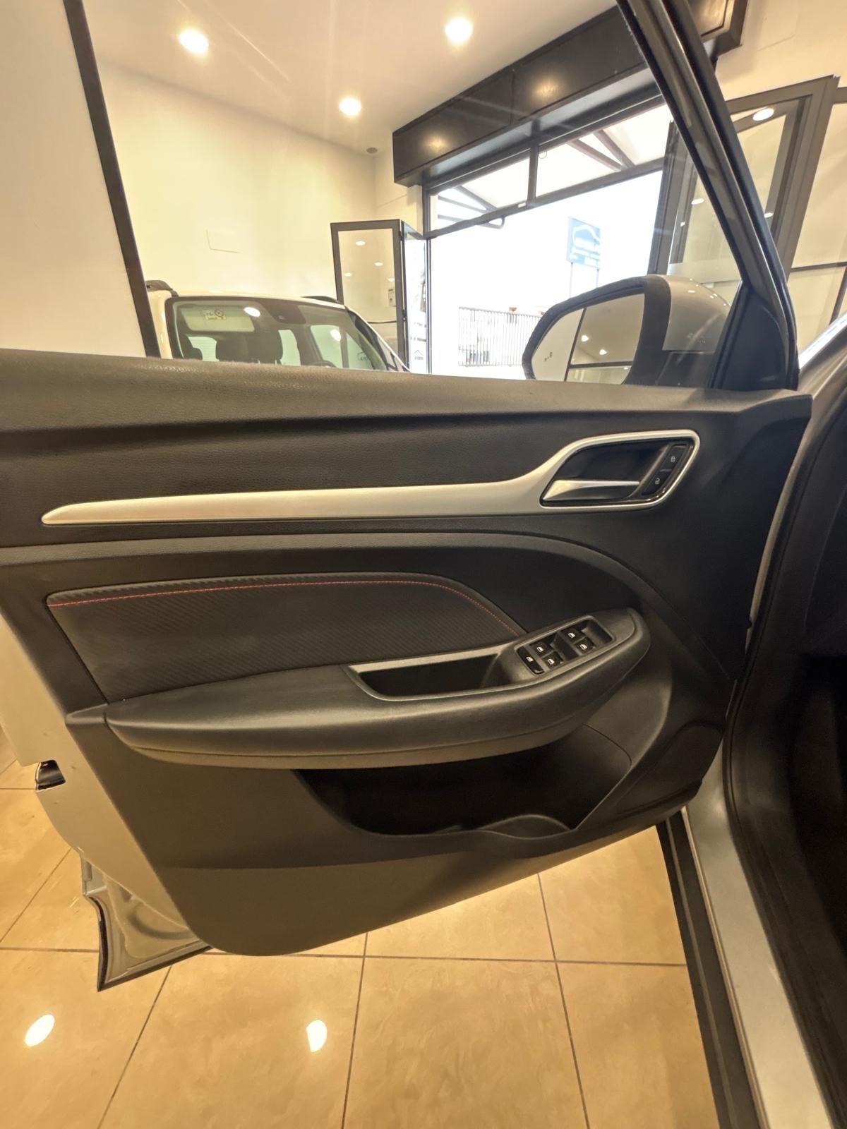 Mg ZS 1.0T-GDI Luxury