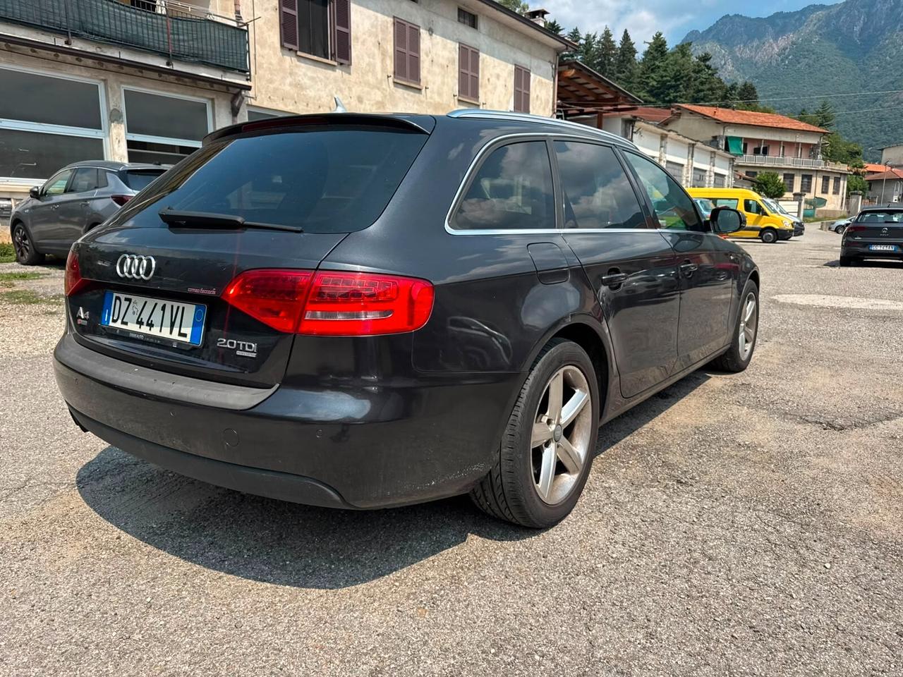 Audi A4 2.0 avant 4 X