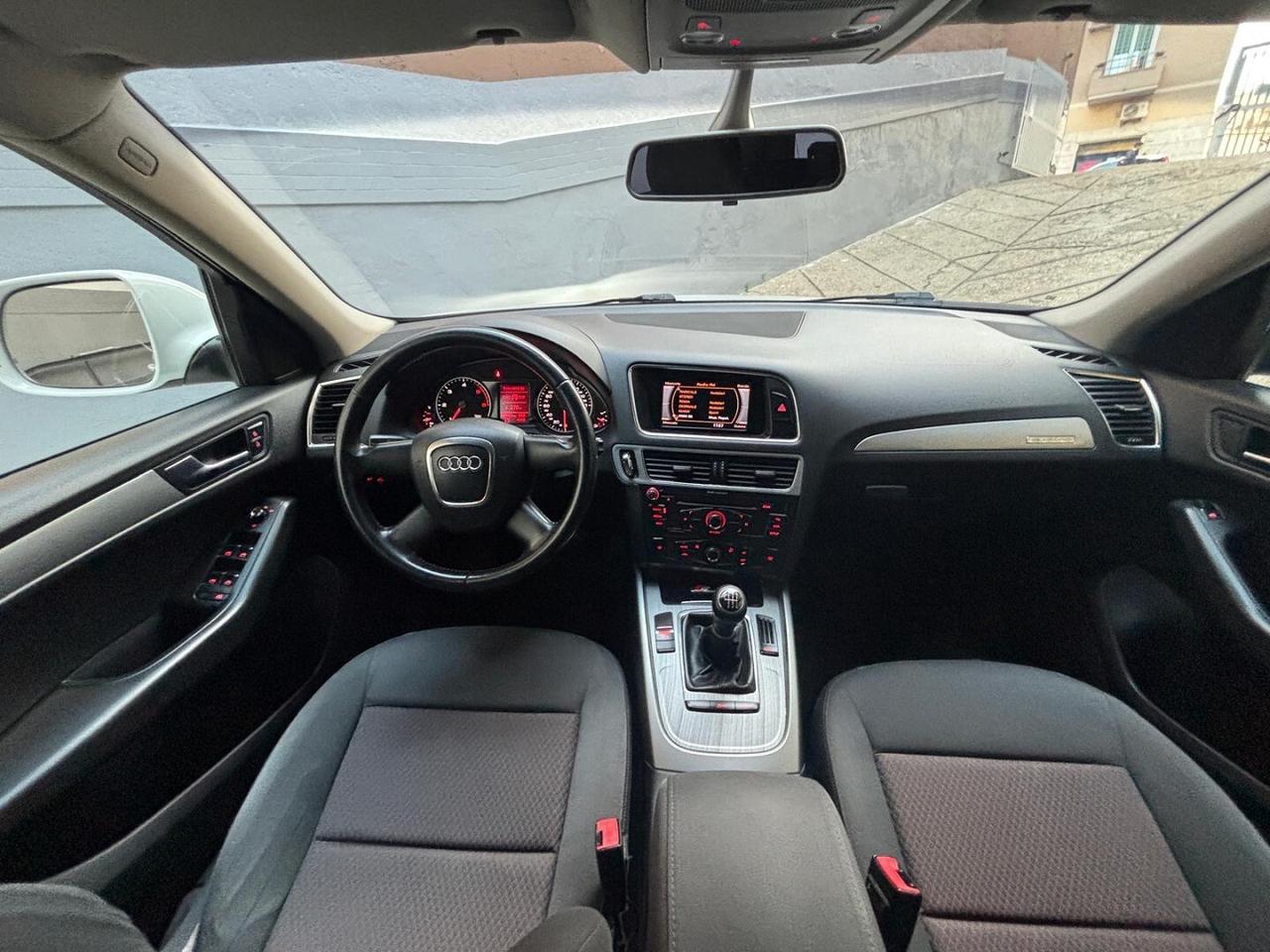 AUDI Q5 2.0 TDi