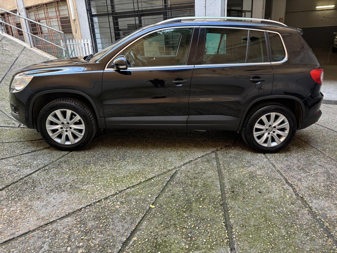 VW Tiguan AUTOMATICO