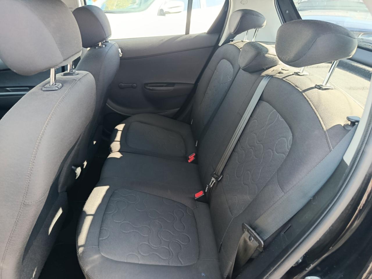 Hyundai i20 1.4 CRDi 5p. Sound Edition