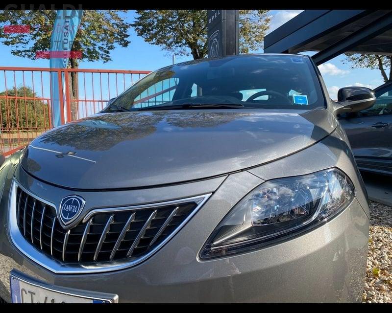 Lancia Ypsilon III 1.0 firefly hybrid Platino s&s 70cv