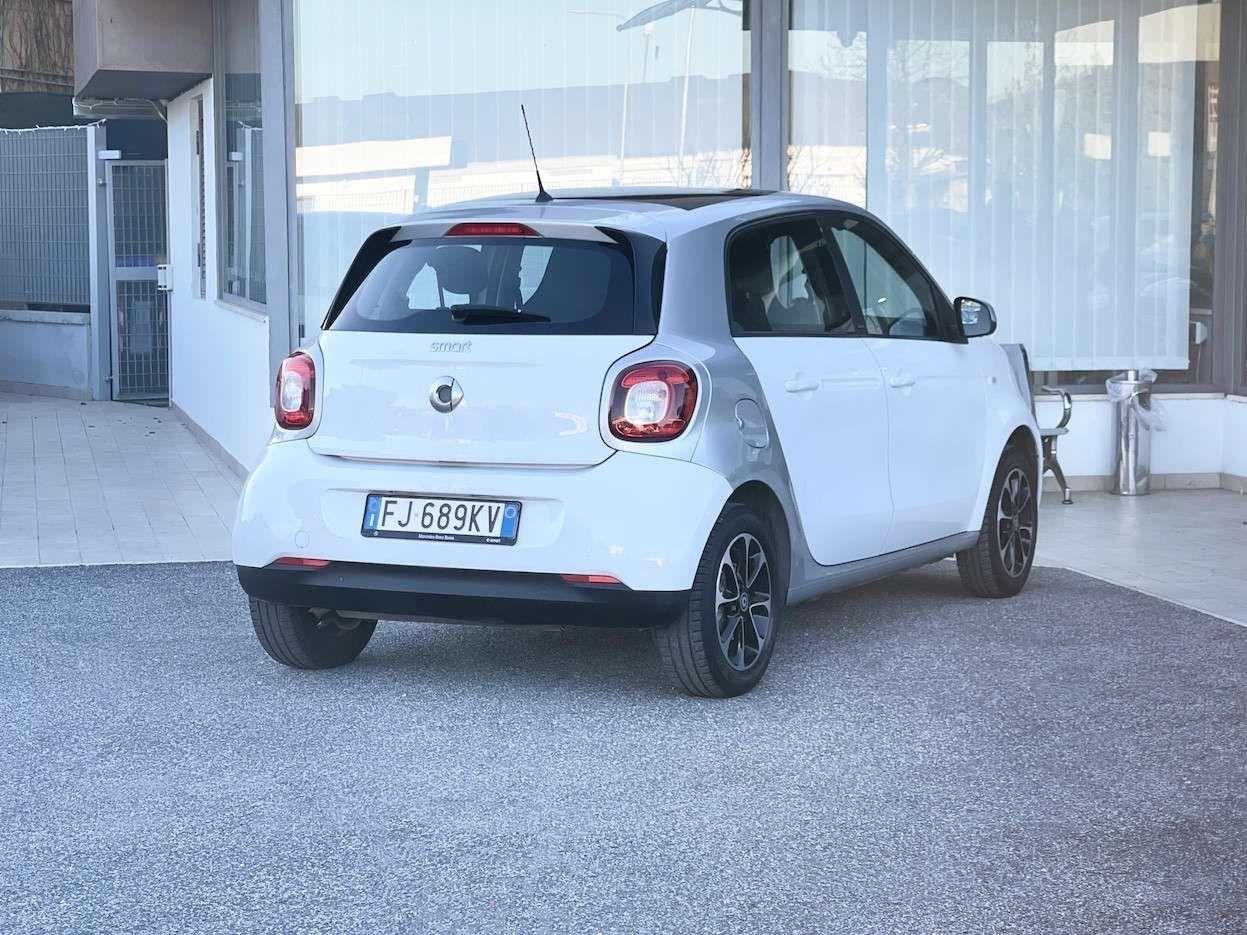 smart forFour 1.0 Benzina 71CV E6 Automatica Neo. - 2017
