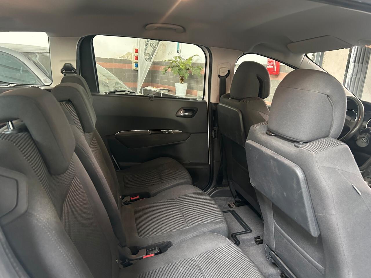 Peugeot 5008 PureTech Turbo 130 S&S Allure