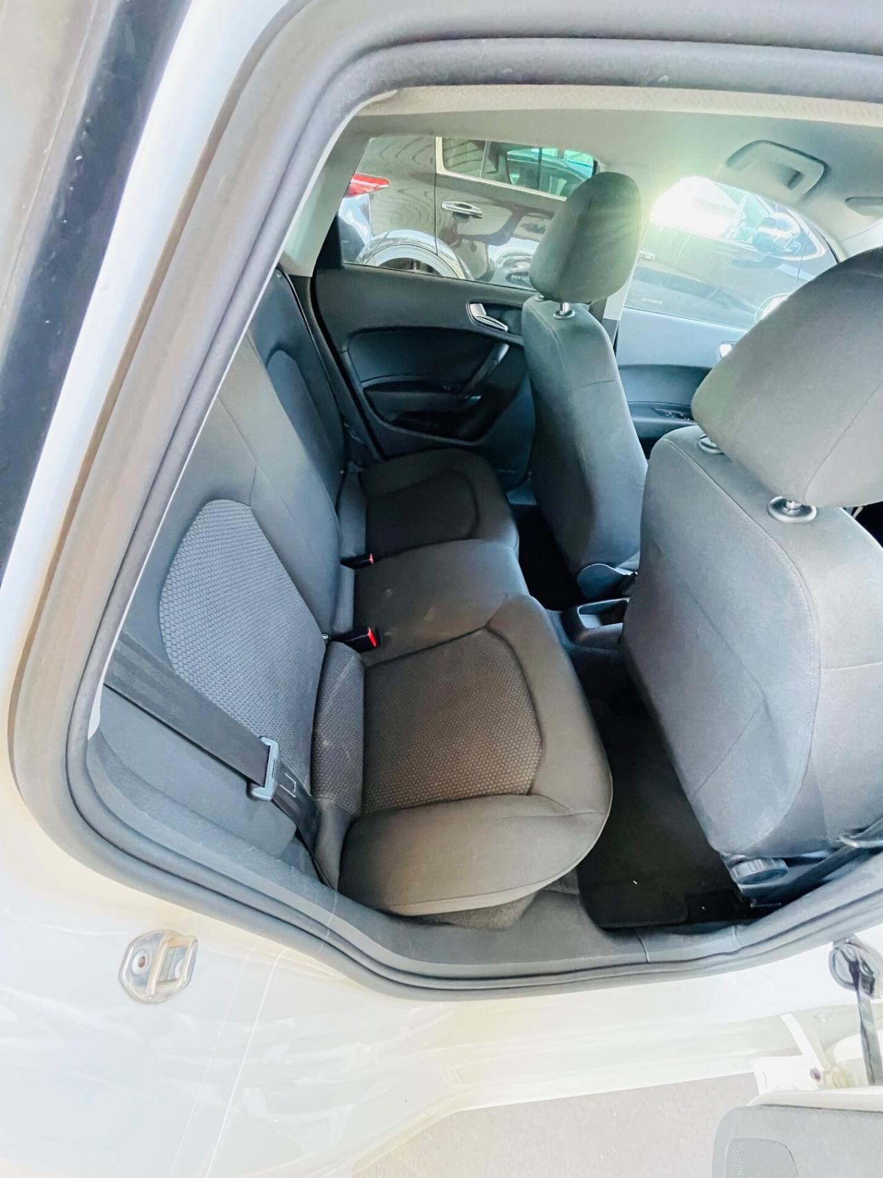 A1 SPB 1.6 TDI 116 CV/unipro/rate/s-line/