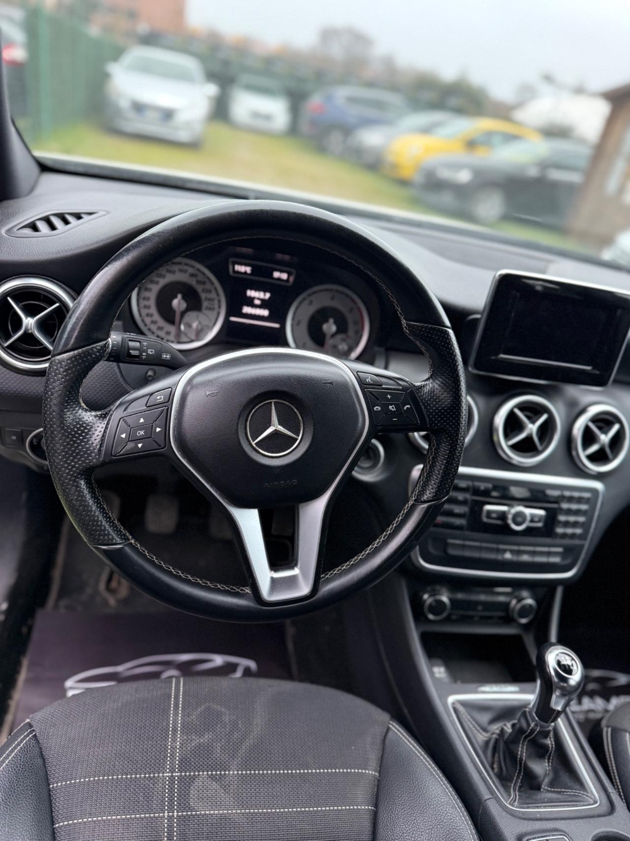 Mercedes A180 2013 DIESEL PREMIUM NEOPATENTATI