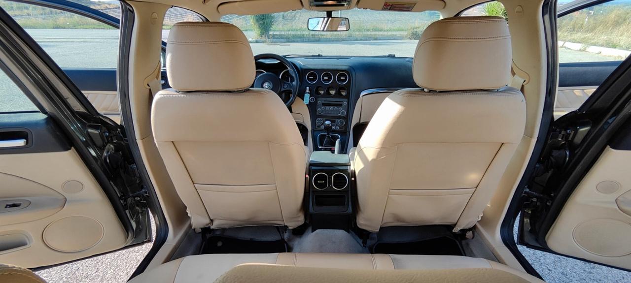 Alfa Romeo 159 2.0 JTDm Sportwagon Super