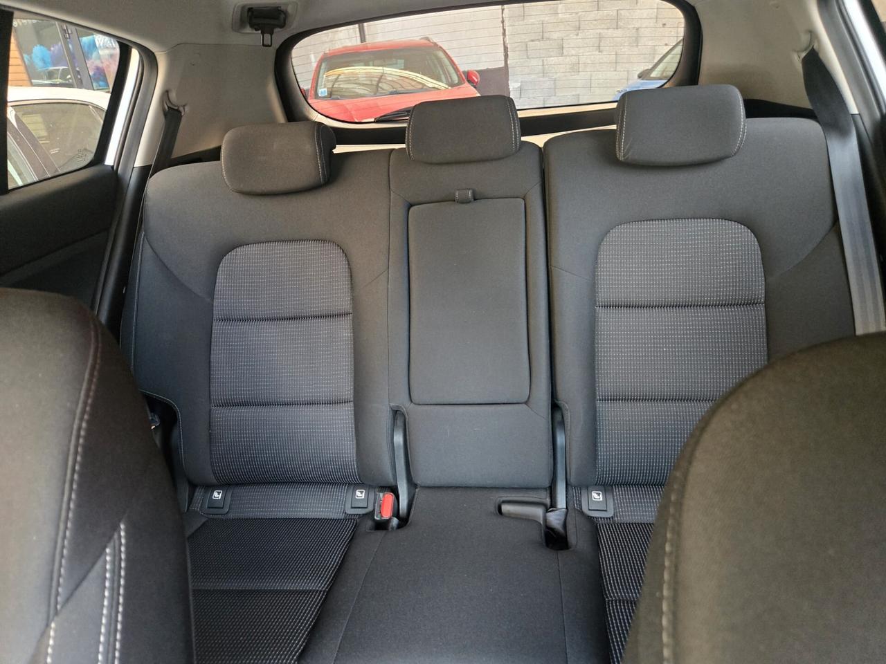 Kia Sportage 1.6 CRDI 136 DCT7 2WD Mild Hybrid Black Edition