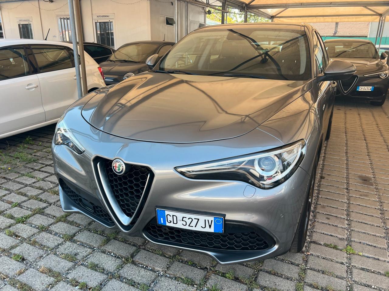 Alfa Romeo Stelvio 2.2 Turbodiesel 160 CV AT8 RWD Super