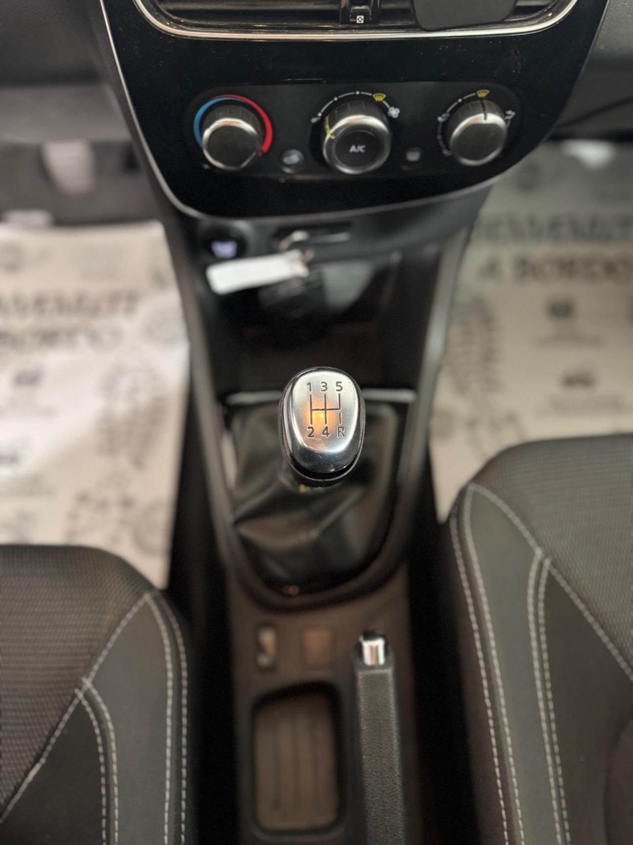 Renault Clio dCi 8V 90CV Start&Stop 5 porte Energy Intens