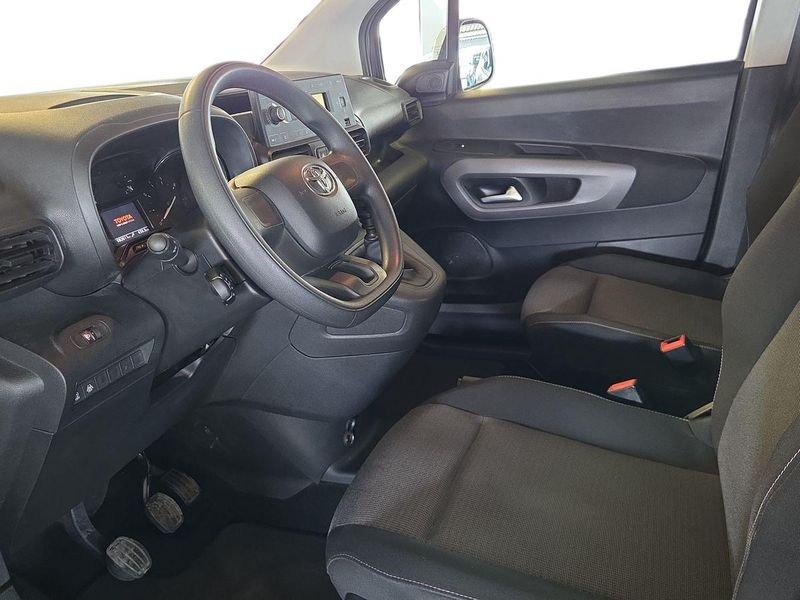 Toyota Proace City Verso 1.2 110 CV S&S Short D Lounge