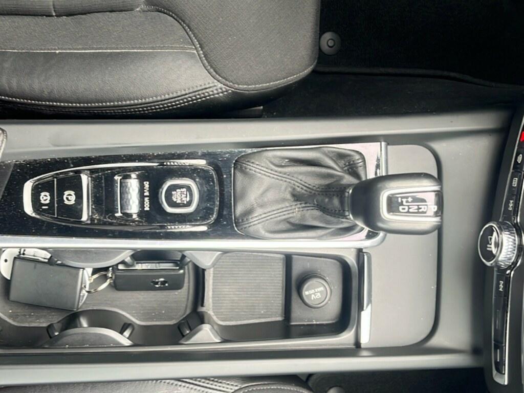 Volvo XC60 2.0 D4 Business AWD Geartronic