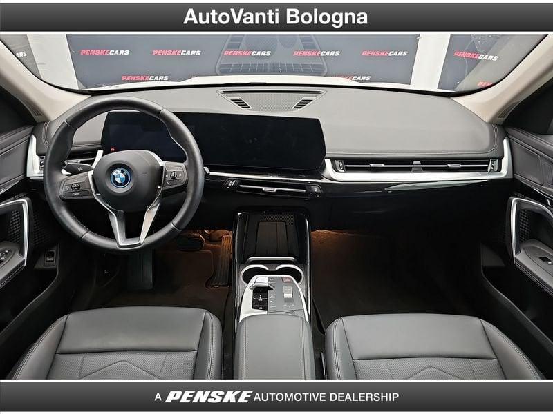 BMW iX1 eDrive 20 X-Line