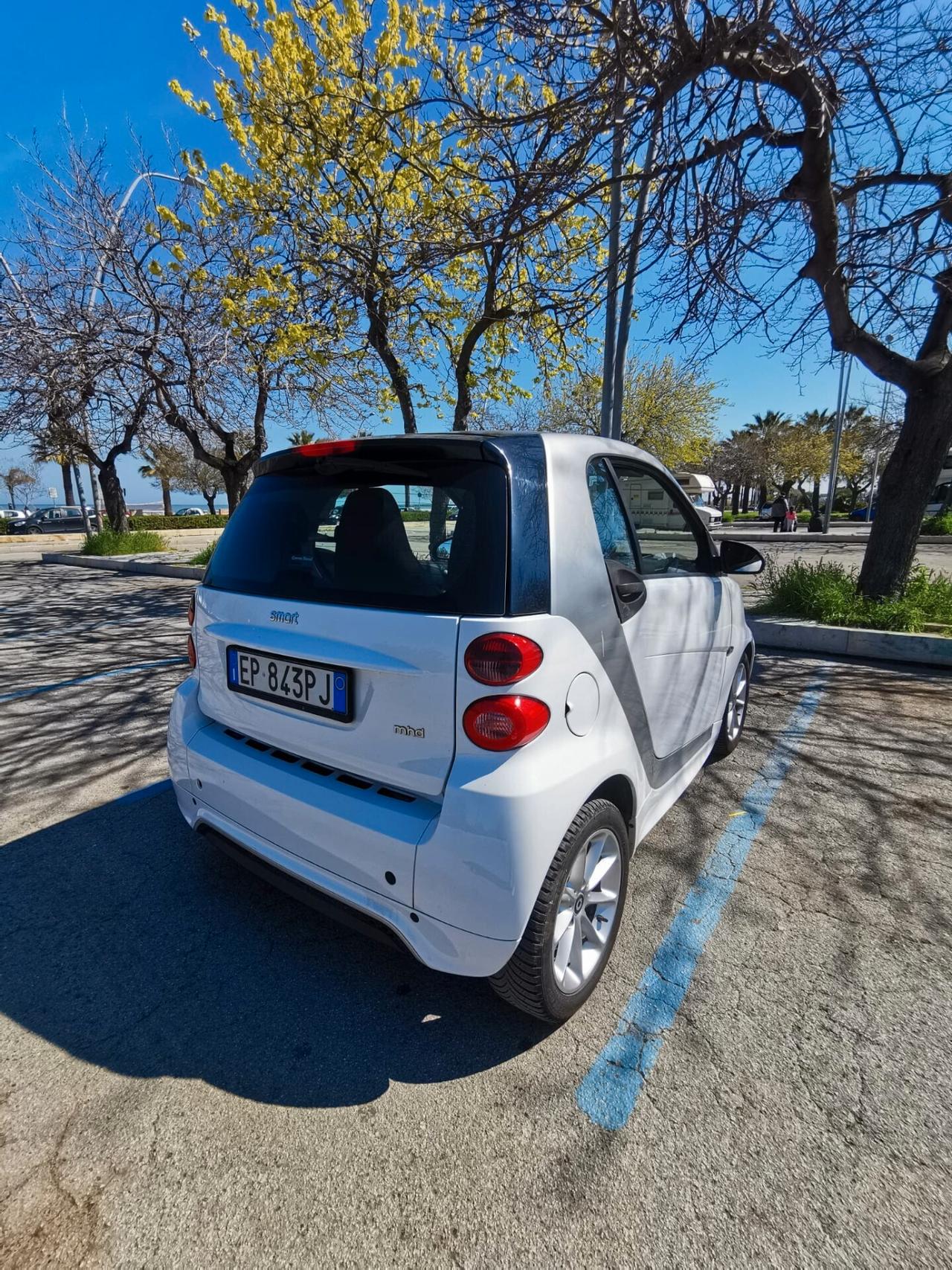 Smart ForTwo 1000 52 kW coupé passion 2013