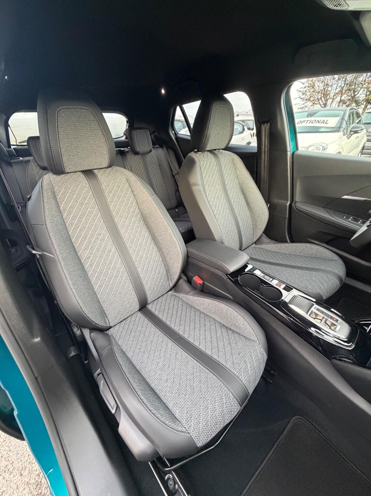 Peugeot 2008 Allure Pack