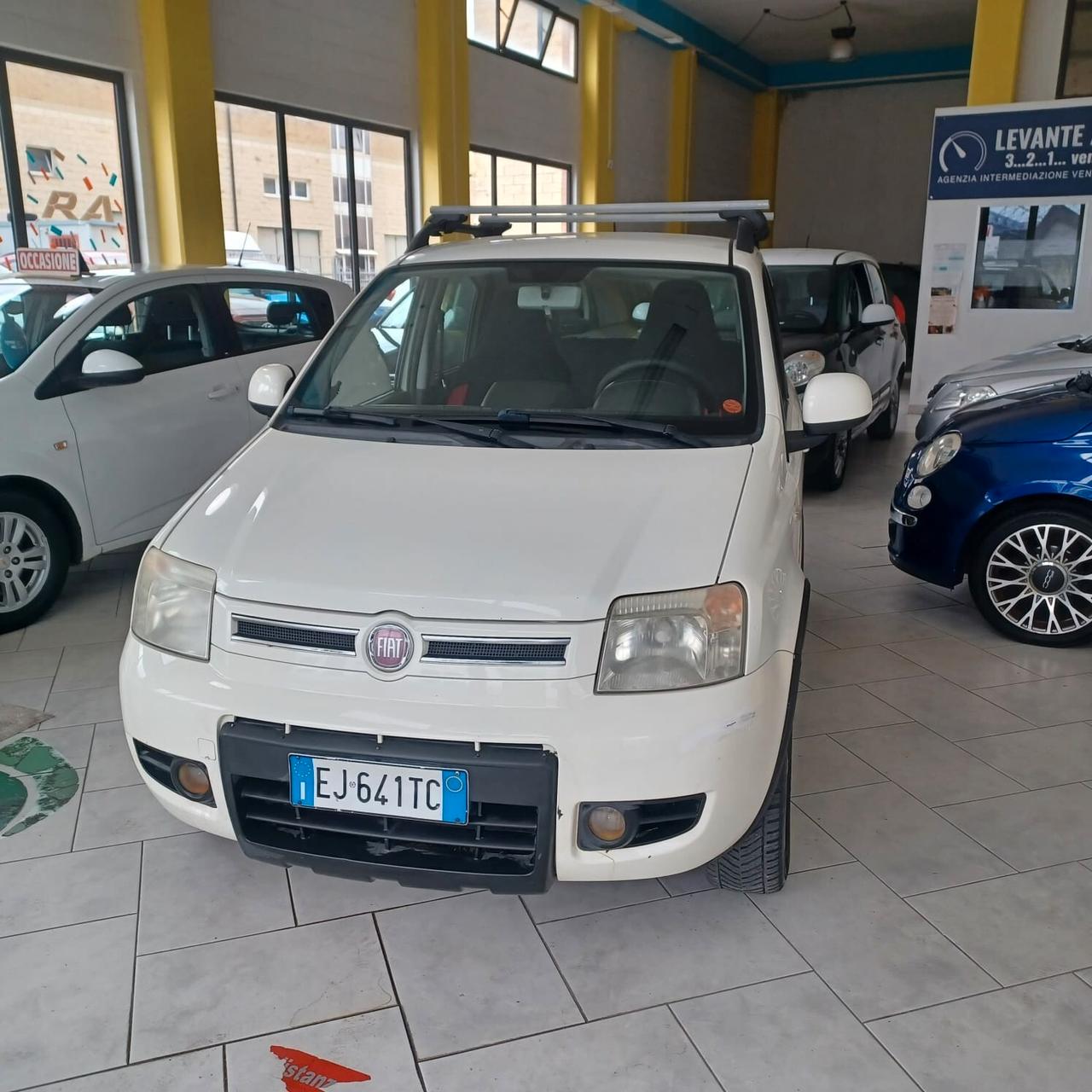 PANDA CROSS 4X4 1.3 MJTD INDISTRUTTIBILE