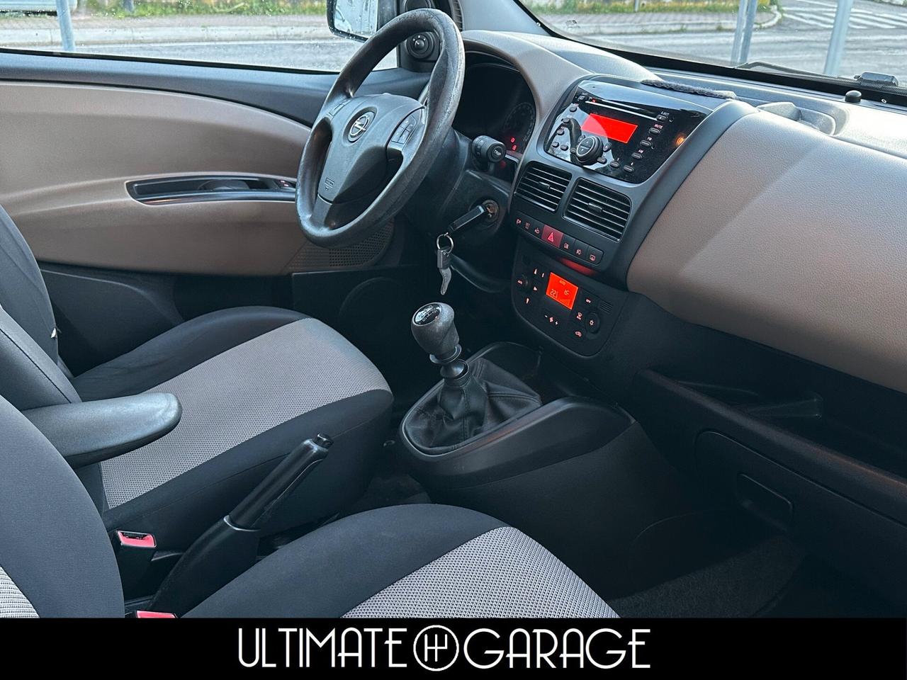 Opel Combo 1.4 Turbo EcoM 120CV PC-TN Cosmo