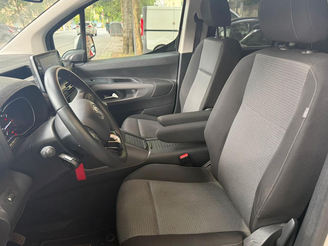 Toyota Proace Proace City Verso 1.2 110 CV S&S Short D Lounge