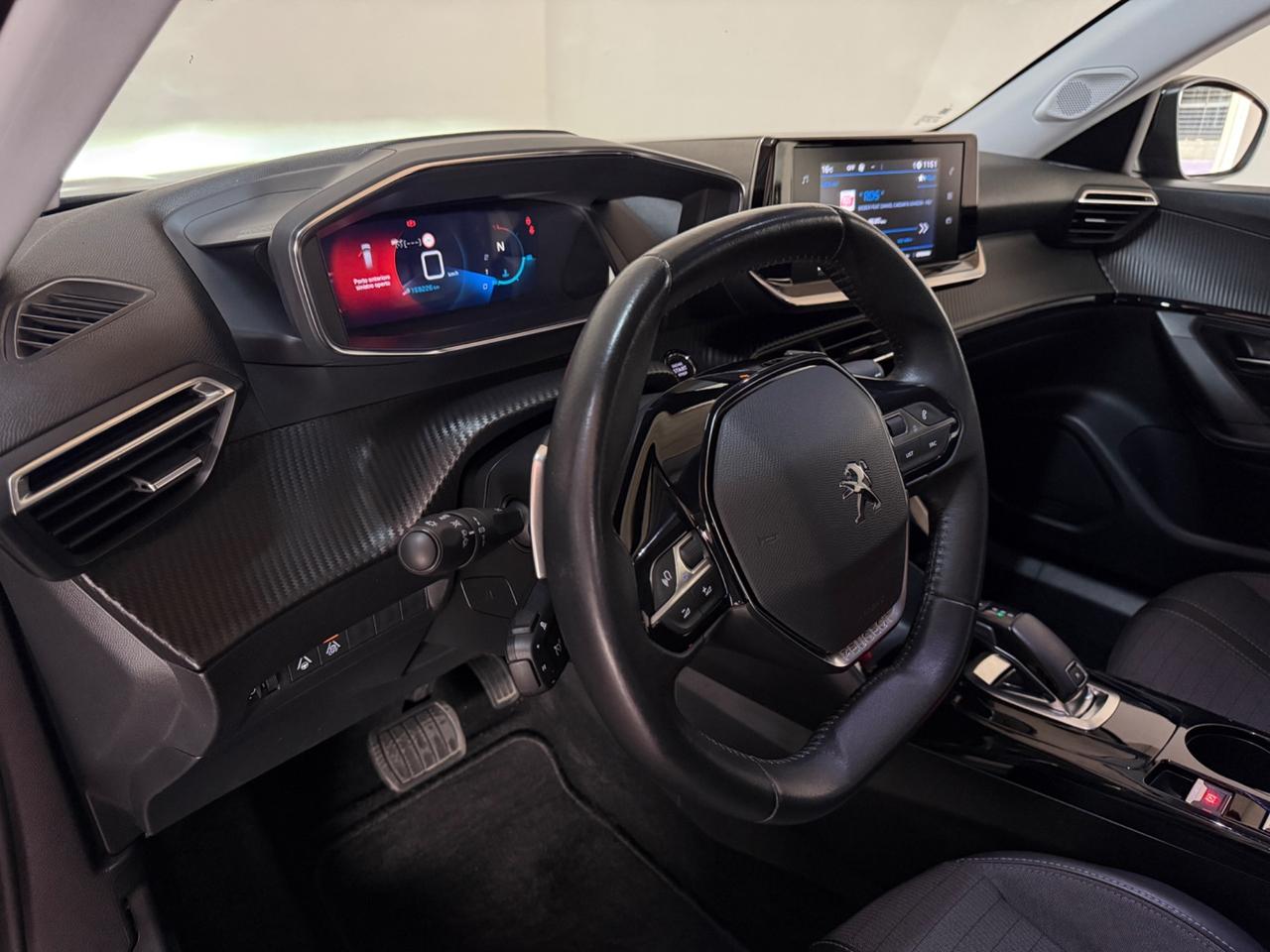 Peugeot 2008 BlueHDi 130 S&S EAT8 Allure Pack