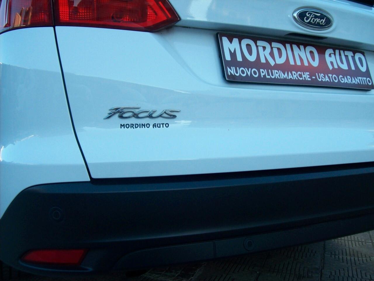 Ford Focus SW 1.5 TDCi 120CV Titanium Navy