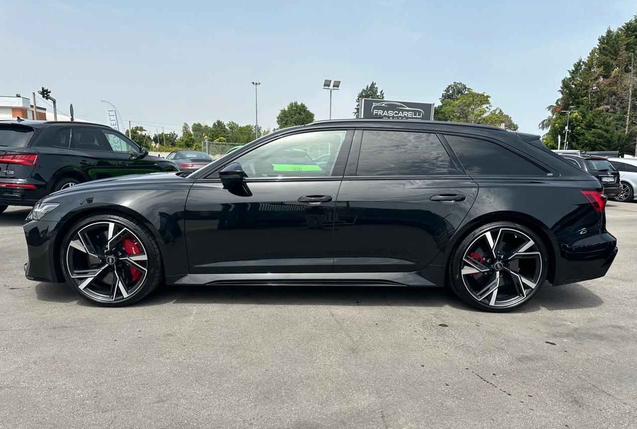Audi RS6 Avant /carboceramici/tetto/4stz/pelle cuoio/scarico/head/strafull
