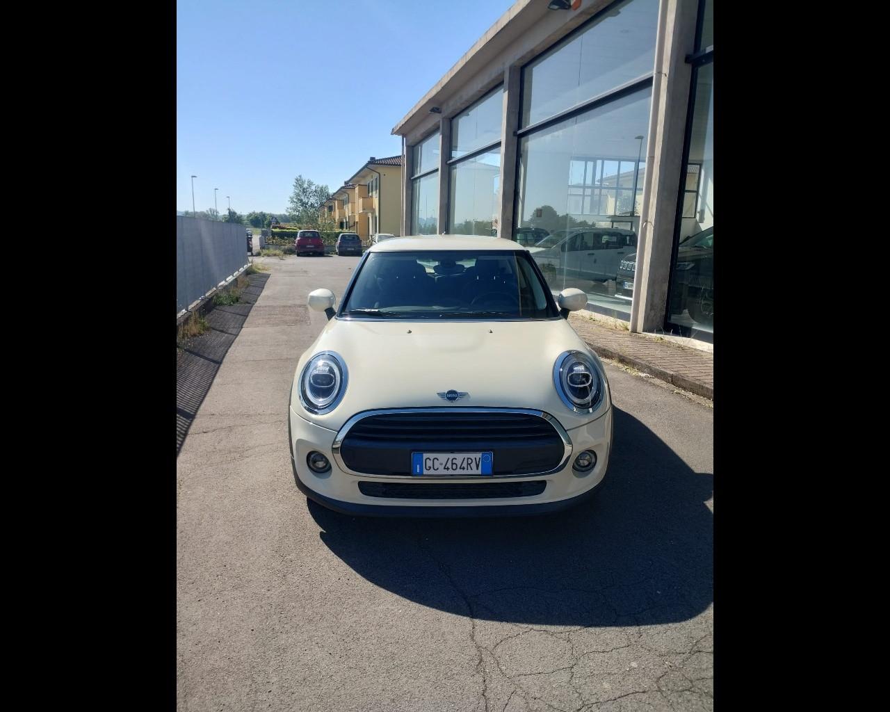 MINI Mini IV F54-F55-F56-F57 - Mini 3p 1.5 One Baker Street 75cv