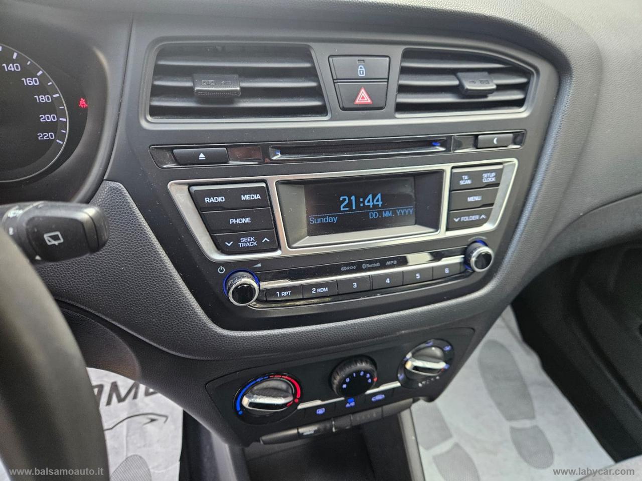 HYUNDAI i20 1.2 84 CV 5p. Comfort