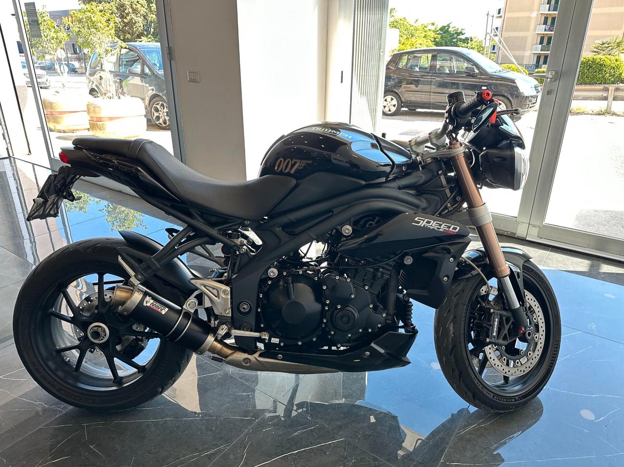 Triumph Speed Triple 1050