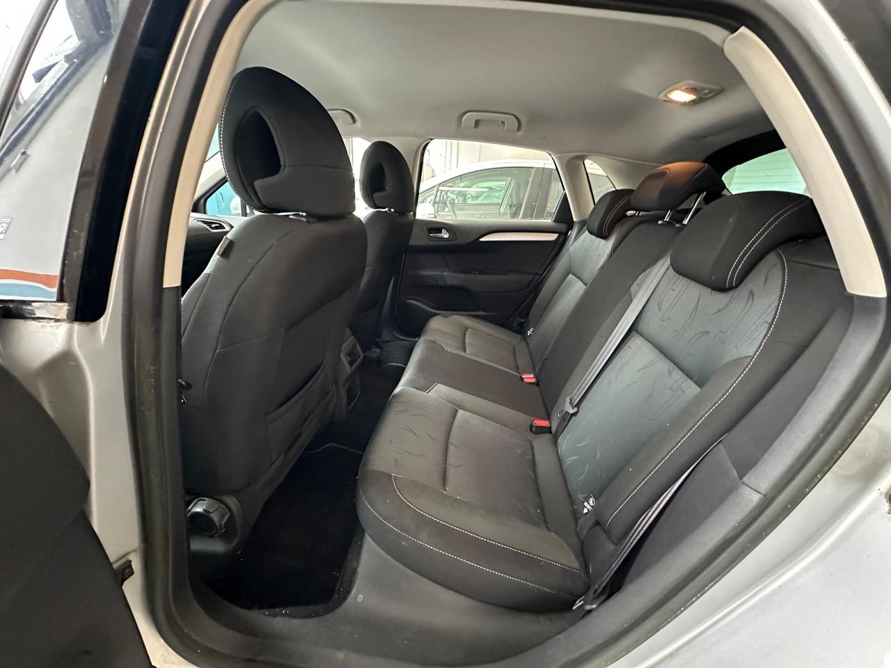 Citroen C4 1.4 VTi 95 Seduction - Autonavigli