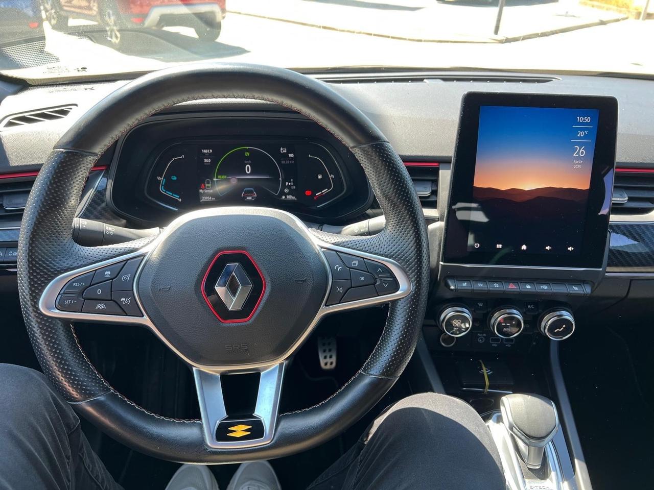 Renault Arkana Hybrid E-Tech 145 CV R.S. Line