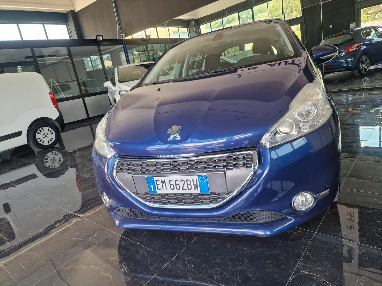 Peugeot 208 1.6 e-HDi 115 CV Stop&Start 5 porte Allure