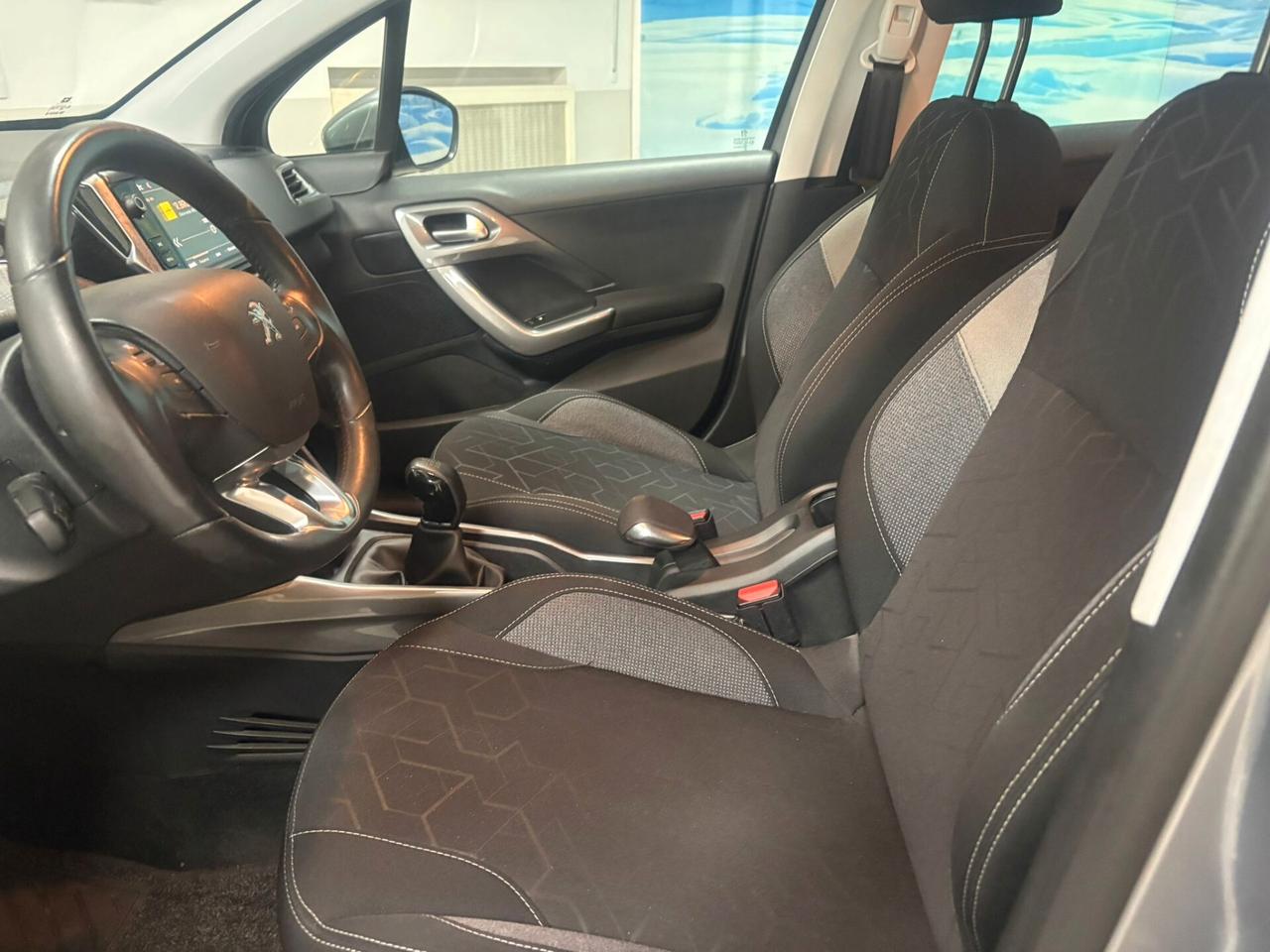 Peugeot 2008 PureTech 82 S&S Allure
