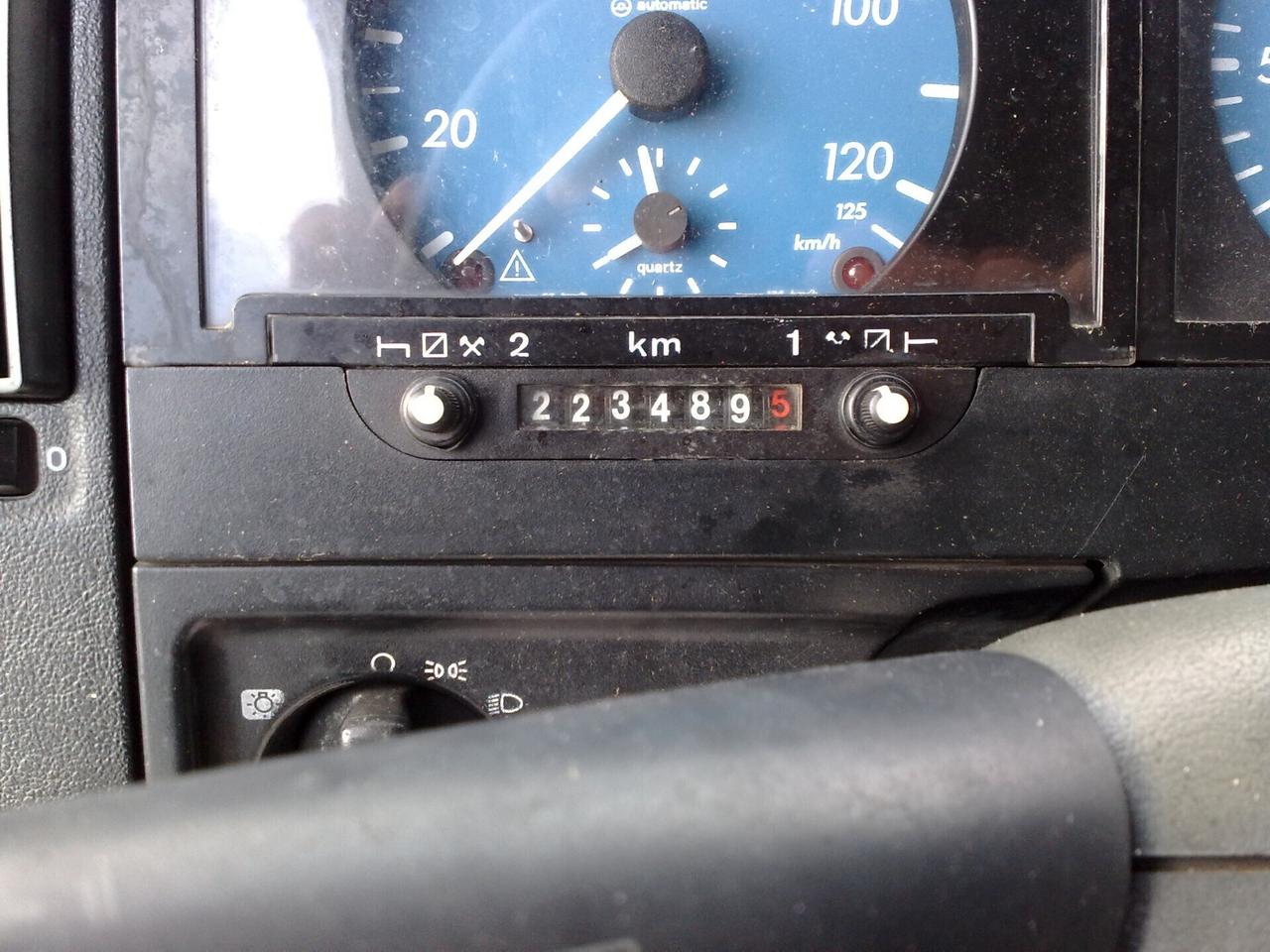 Mercedes Benz 18.28 CASSONE + GRU'