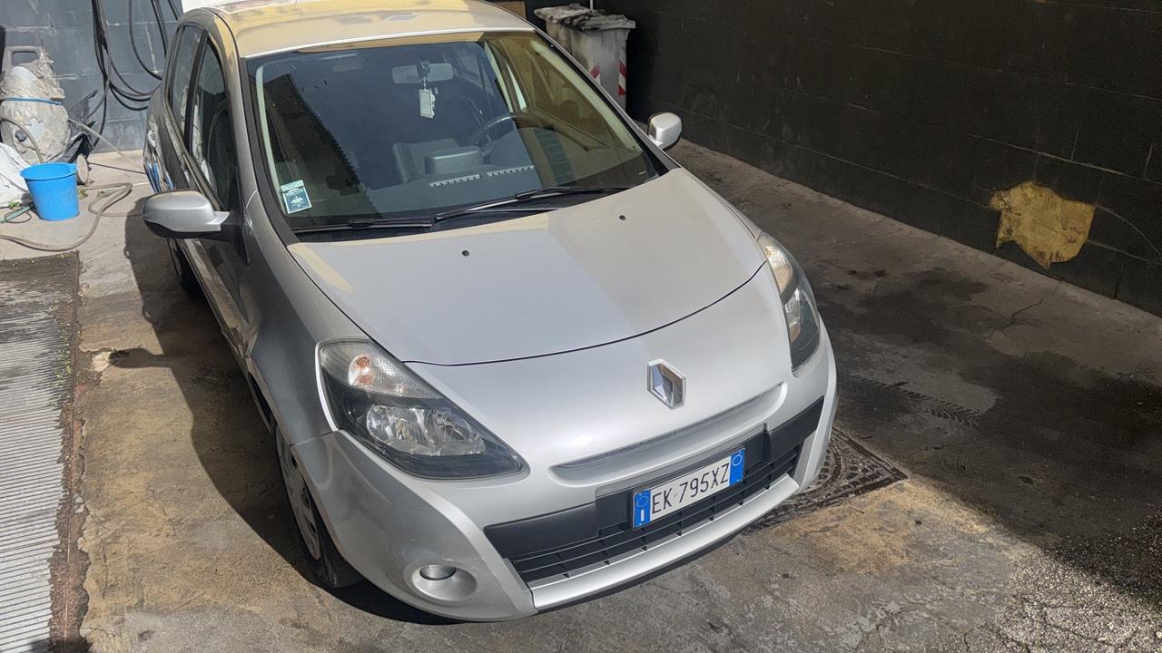 Renault Clio 1.2 16V 5 porte Live!