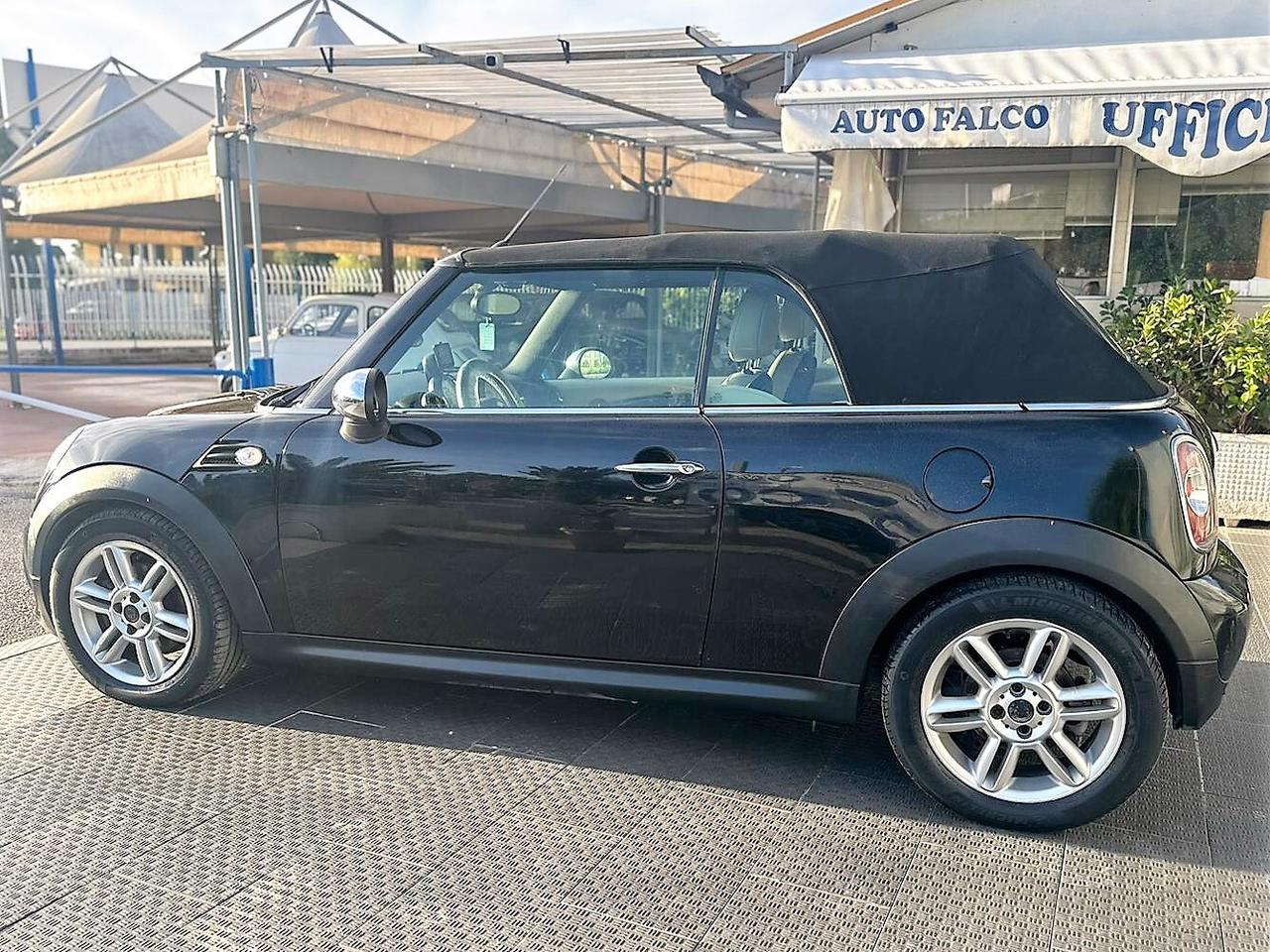 Mini Mini 1.6 16V Cooper D Cabrio